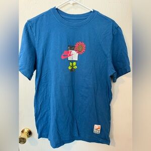Nike T-shirt - women’s size medium